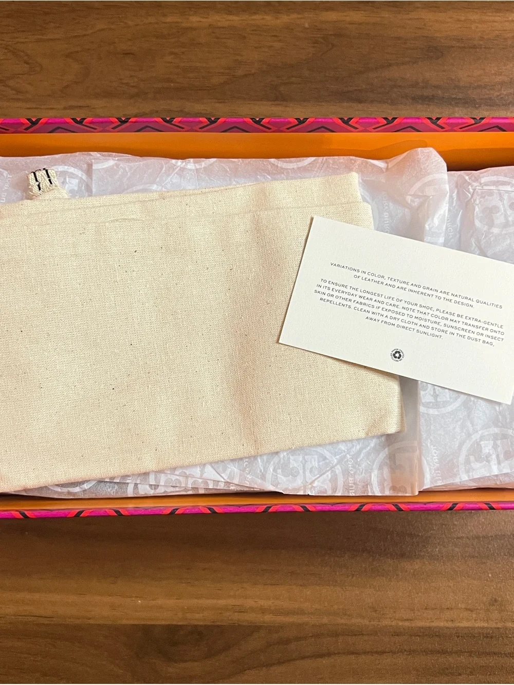 Tory Burch tory classic